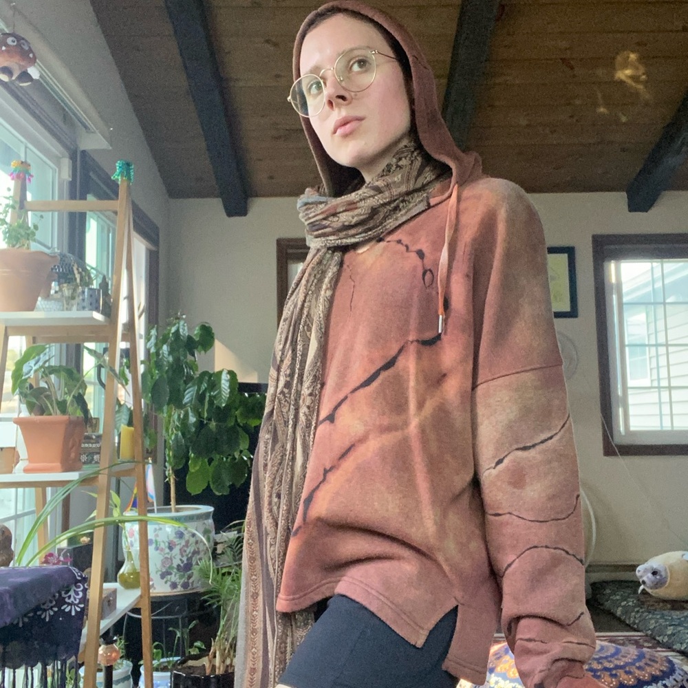 Upcycled DIY Tye-Dye Hoodie